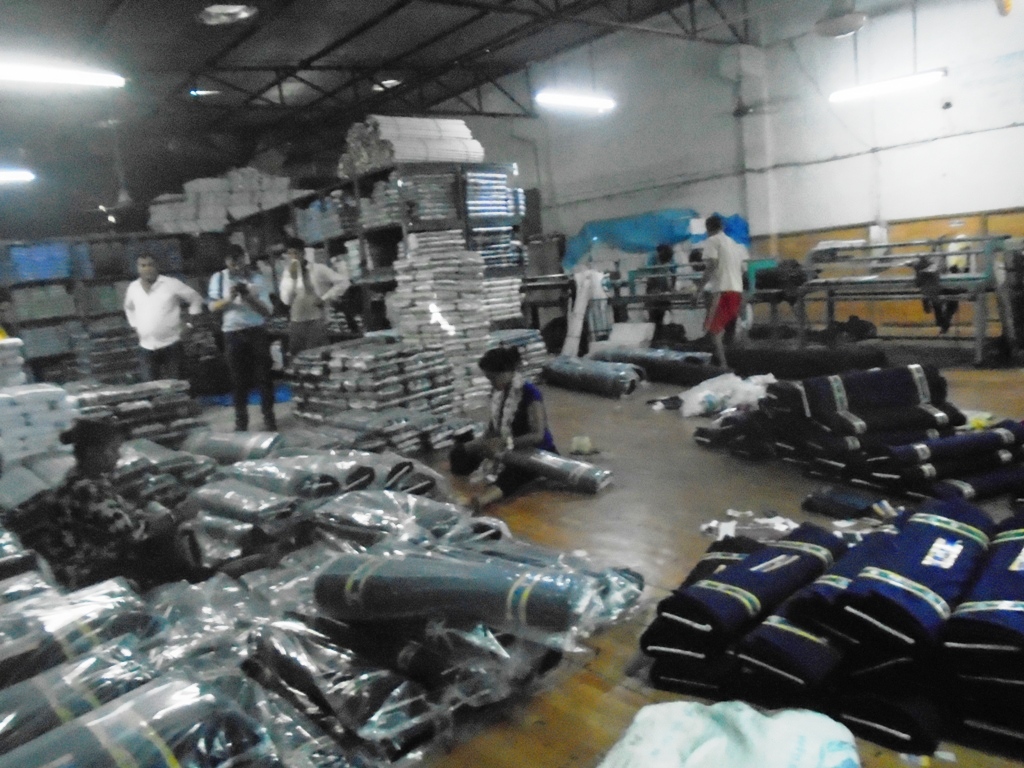 सरकारी नीति व्यवसायीमैत्री नहुँदा नेपाली कपडा उद्योग संकटमा