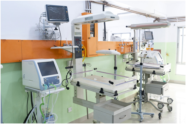 केएमसीले अत्याधुनिक सुविधासहित सञ्चालनमा ल्यायो नेपालकै ठूलो एनआइसीयू